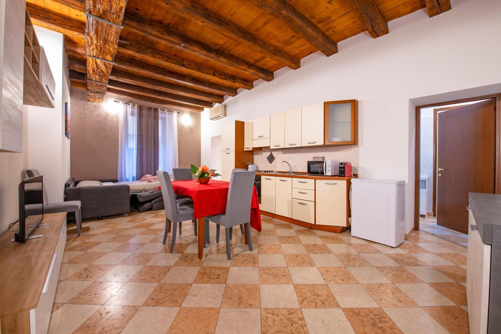 Palace Home Mazzini Verona Center 1 Екстериор снимка