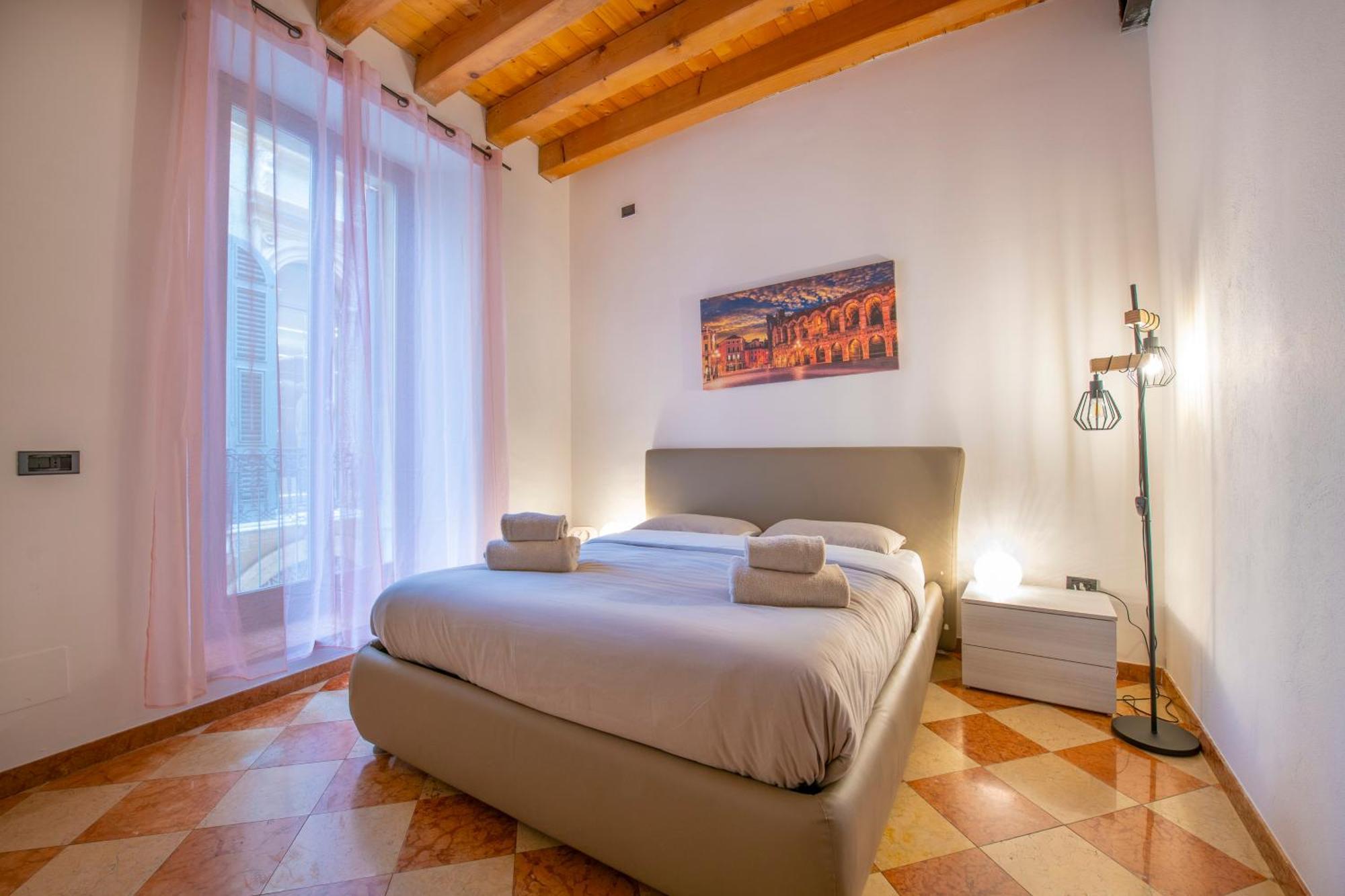 Palace Home Mazzini Verona Center 1 Екстериор снимка